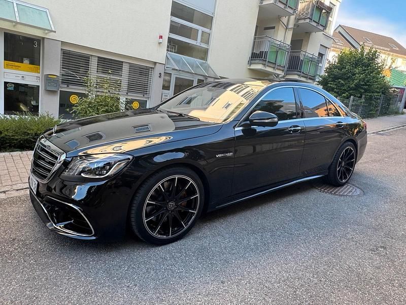 Schwarz Gebraucht 2018 Mercedes S560 Limousine | 44.000 € (Guter Preis) - Bild 1/4
