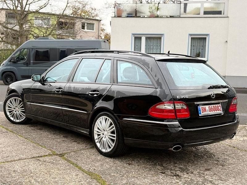 Gebraucht Mercedes E350 272 PS (200 kW) 2007 Schwarz Kombi