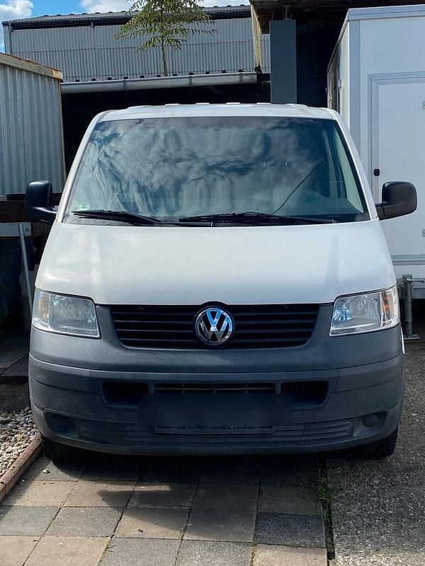 Weiß Gebraucht 2005 VW T5 Van | 4.150 € (Guter Preis) - Bild 1/4