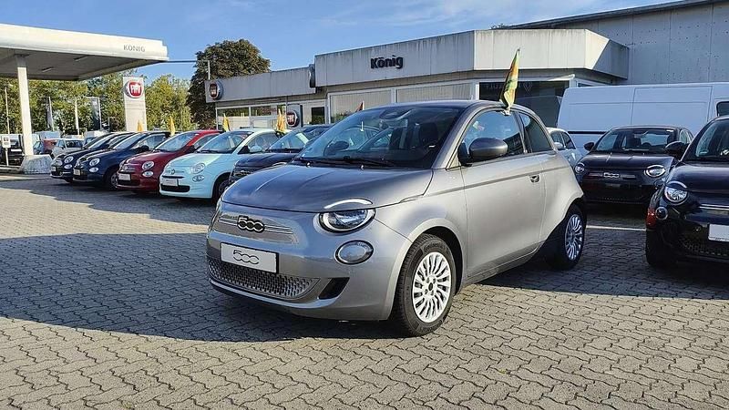 Colore esterno Gebraucht 2023 Fiat 500e Kleinwagen | 25.998 € (Etwas zu teuer) - Bild 1/4