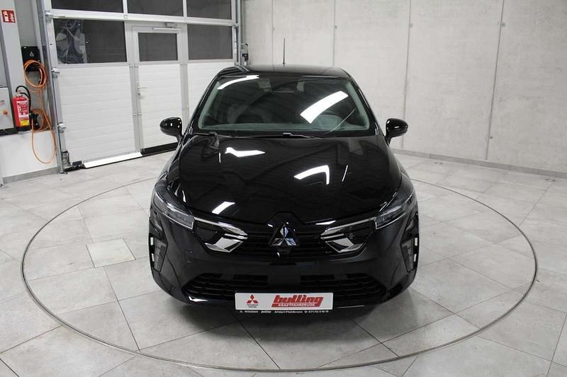 Neu Mitsubishi Colt Plus 91 PS (66 kW) 2025 Onyxschwarz Kleinwagen
