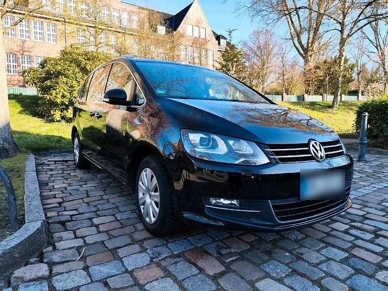 Gebraucht VW Sharan Highline 190 PS (139 kW) 2011 Schwarz Van / Kleinbus