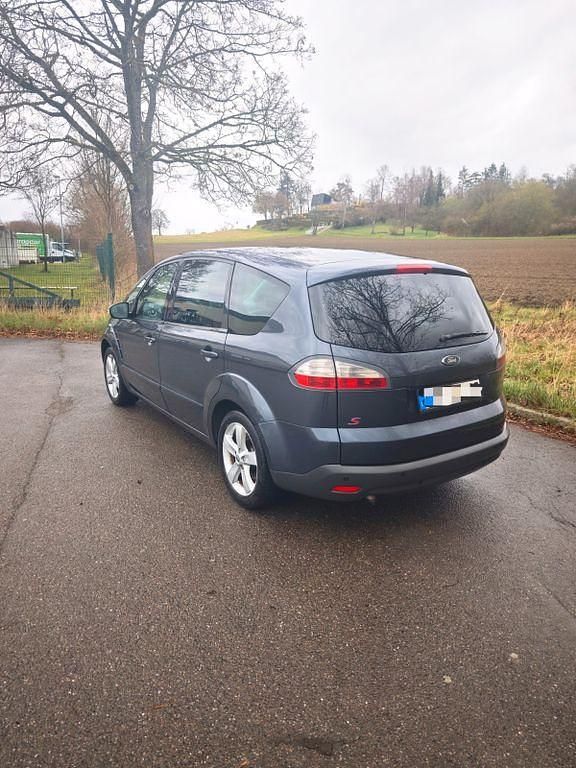 Gebraucht Ford S-MAX Titanium 145 PS (106 kW) 2007 Grau Van / Kleinbus