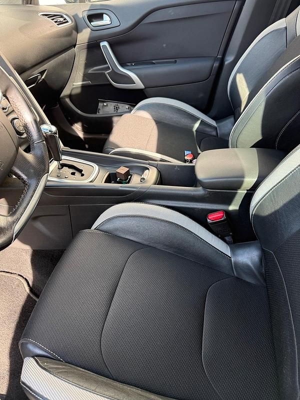 Gebraucht Citroën DS4 180 PS (132 kW) 2015 Schwarz Kleinwagen