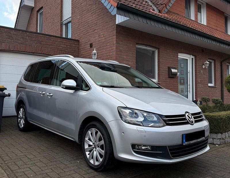 Gebraucht VW Sharan 177 PS (130 kW) 2015 Silber Van / Kleinbus