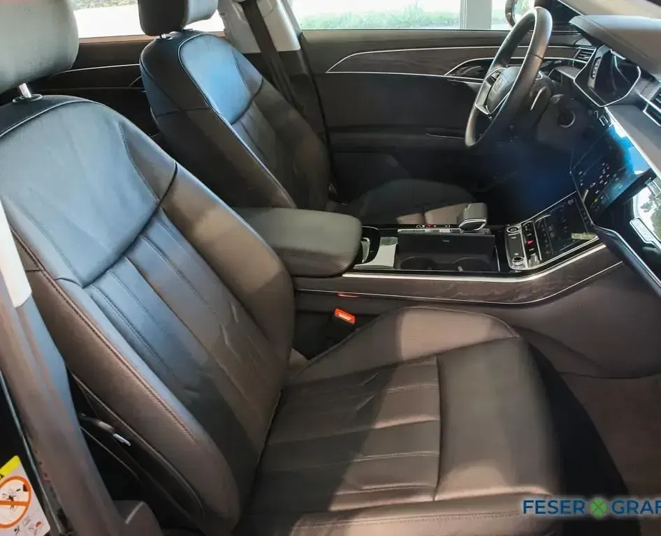 Gebraucht Audi A8 Ambiente 286 PS (210 kW) 2023 Brillantschwarz Limousine