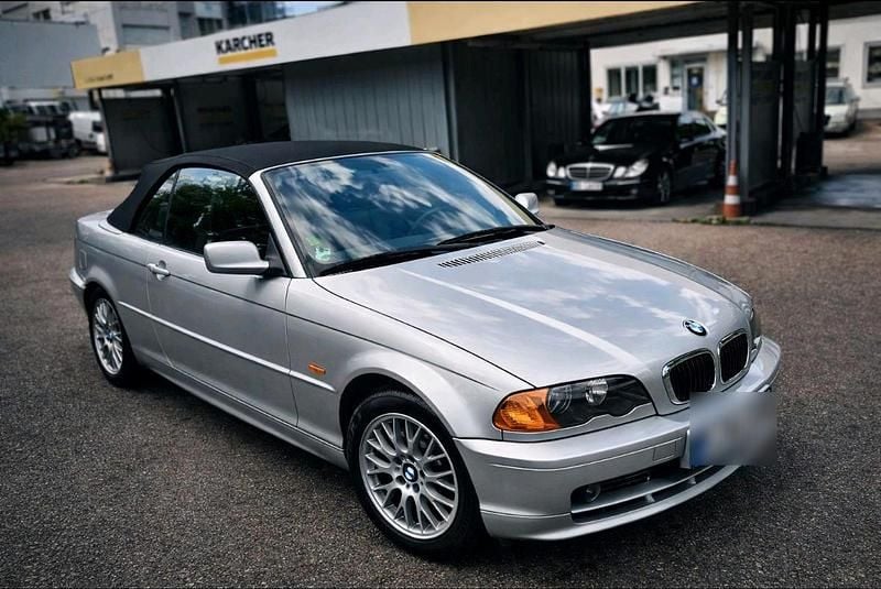 Gebraucht 2003 BMW 318 Cabriolet Cabrio | 5.900 € (Fairer Preis) - Bild 1/4