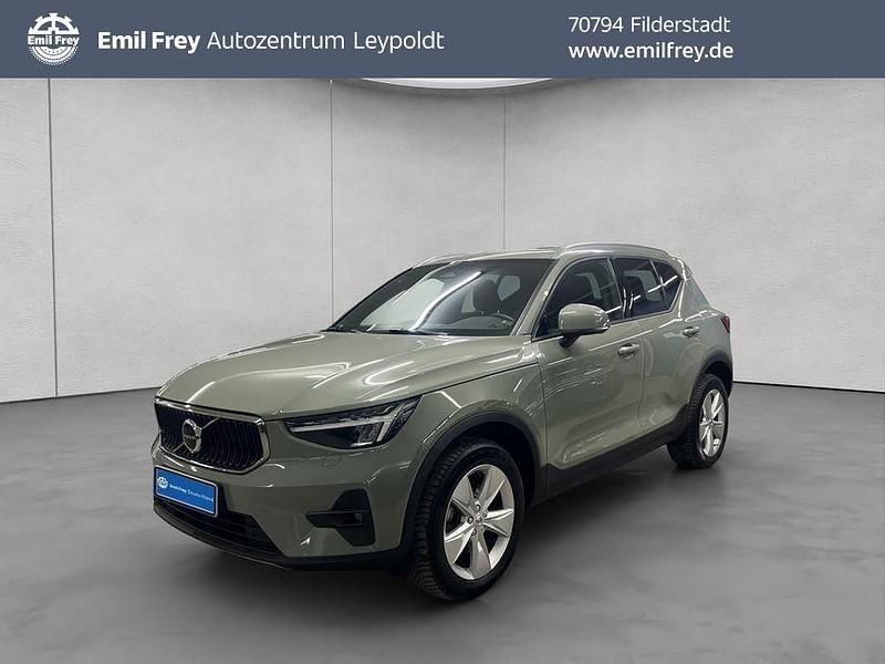 Gebraucht Volvo XC40 Core 163 PS (119 kW) 2023 Grau SUV