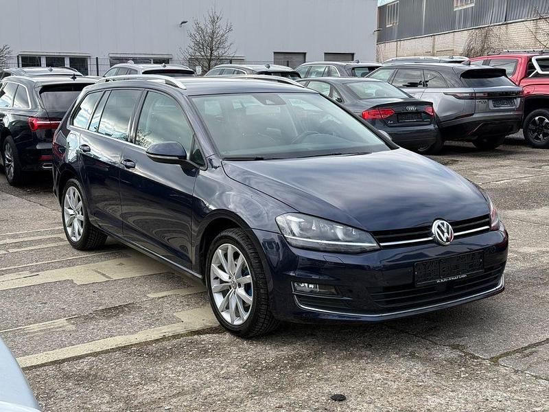 Gebraucht VW Golf VII Highline 150 PS (110 kW) 2015 Blau Kombi