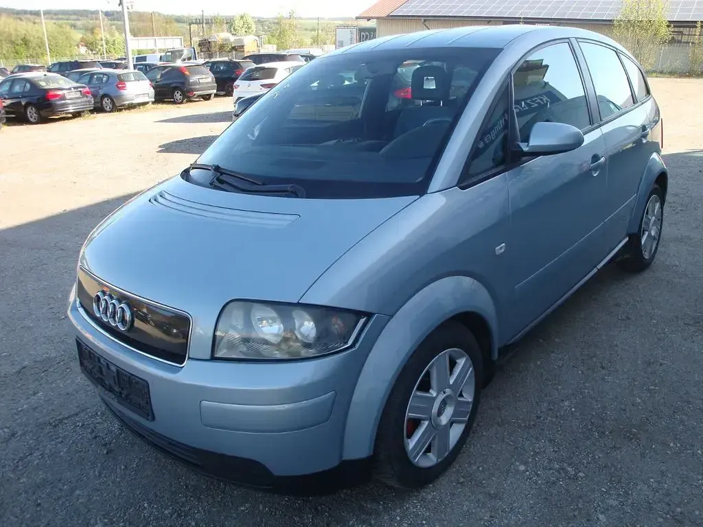 Usata Audi A2 75 CV (55 kW) 2002 Blu Utilitaria