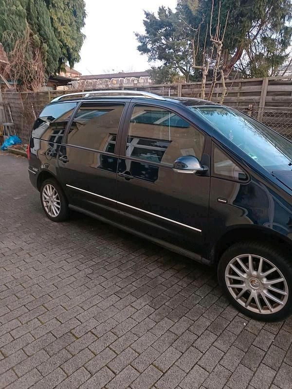 Gebraucht VW Sharan 140 PS (102 kW) 2007 Blau Van / Kleinbus