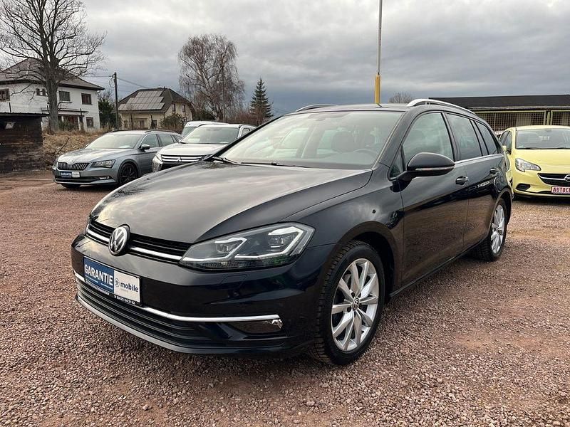 Gebraucht VW Golf VII Highline 150 PS (110 kW) 2018 Schwarz Kombi