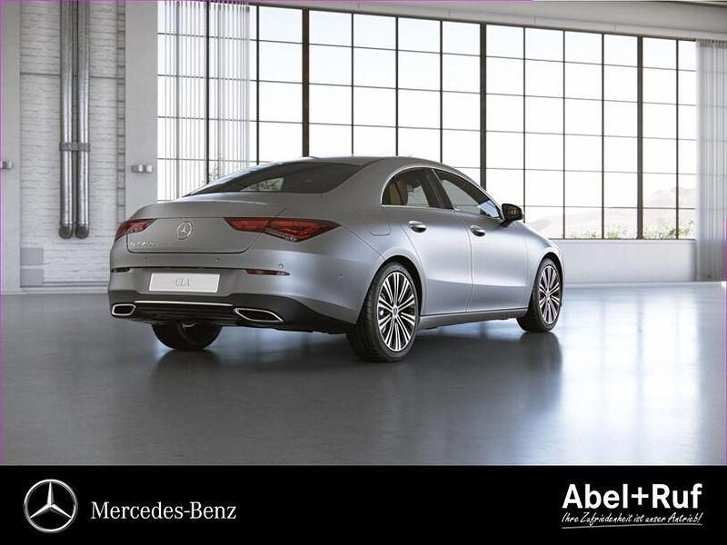 Gebraucht Mercedes CLA250e Progressive 218 PS (160 kW) 2021 Manufaktur magno lack manufaktur Limousine