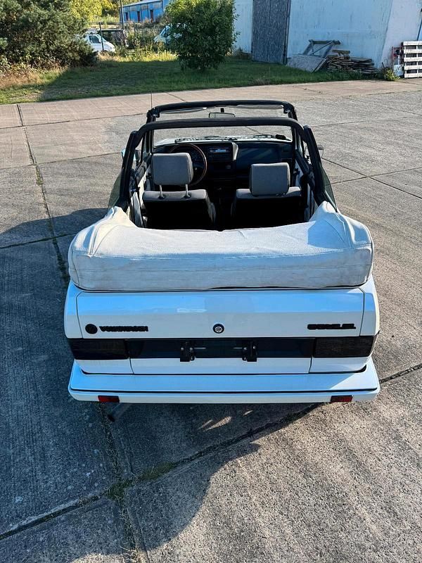 Gebraucht VW Golf Cabriolet 72 PS (52 kW) 1987 Weiß Cabrio
