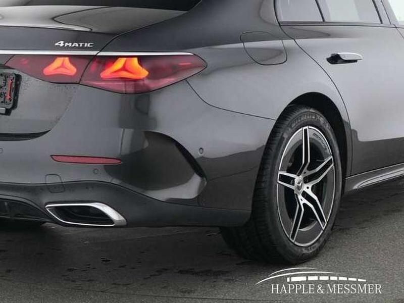 Gebraucht Mercedes E300 313 PS (230 kW) 2025 Lack graphitgrau (metallic) Limousine