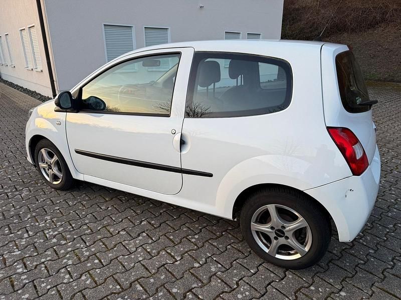 Gebraucht Renault Twingo Expression 58 PS (42 kW) 2009 Weiß Kleinwagen
