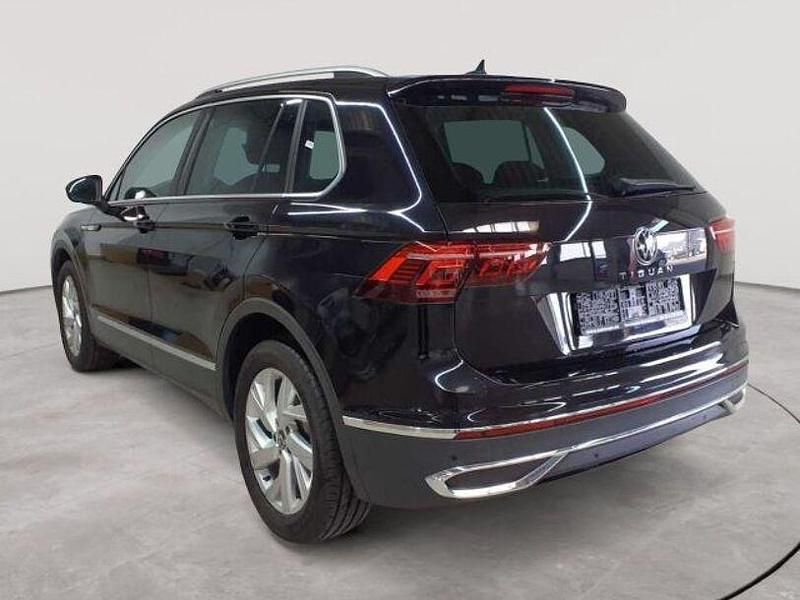 Gebraucht VW Tiguan Elegance 150 PS (110 kW) 2021 Schwarz SUV