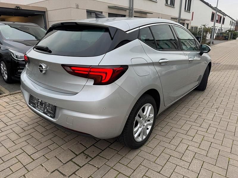 Gebraucht Opel Astra 125 PS (91 kW) 2016 Silber Kleinwagen