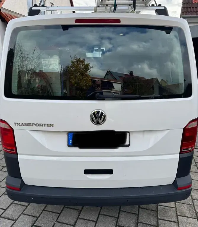 Gebraucht VW Transporter 150 PS (110 kW) 2020 Weiß Van