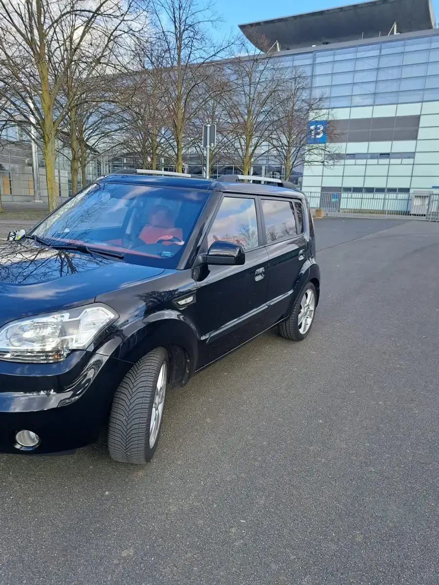Gebraucht Kia Soul 126 PS (92 kW) 2010 Schwarz SUV