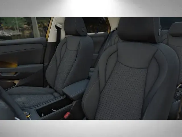 Neu VW T-Roc Life 116 PS (85 kW) 2026 Canary yellow uni schwarz uni SUV