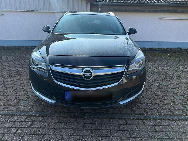 Gebraucht Opel Insignia 170 PS (125 kW) 2015 Braun Kombi
