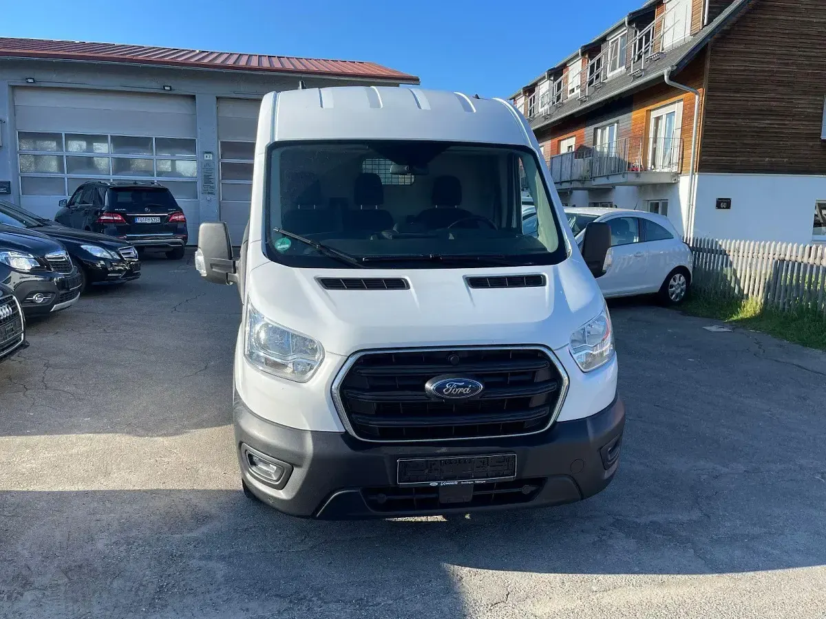 Occasion Ford Transit Trend 131 ch (96 kW) 2021 Blanc Monospace