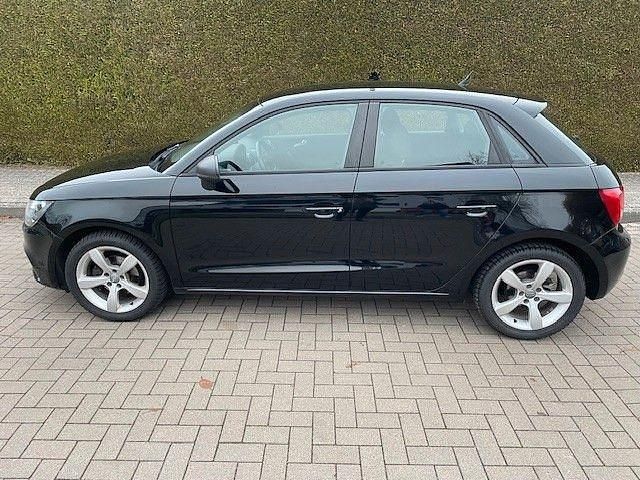 Gebraucht Audi A1 Sportback 86 PS (63 kW) 2013 Schwarz Kleinwagen