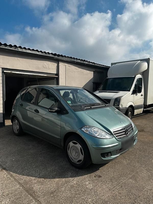 Gebraucht Mercedes A150 95 PS (69 kW) 2004 Grün Limousine