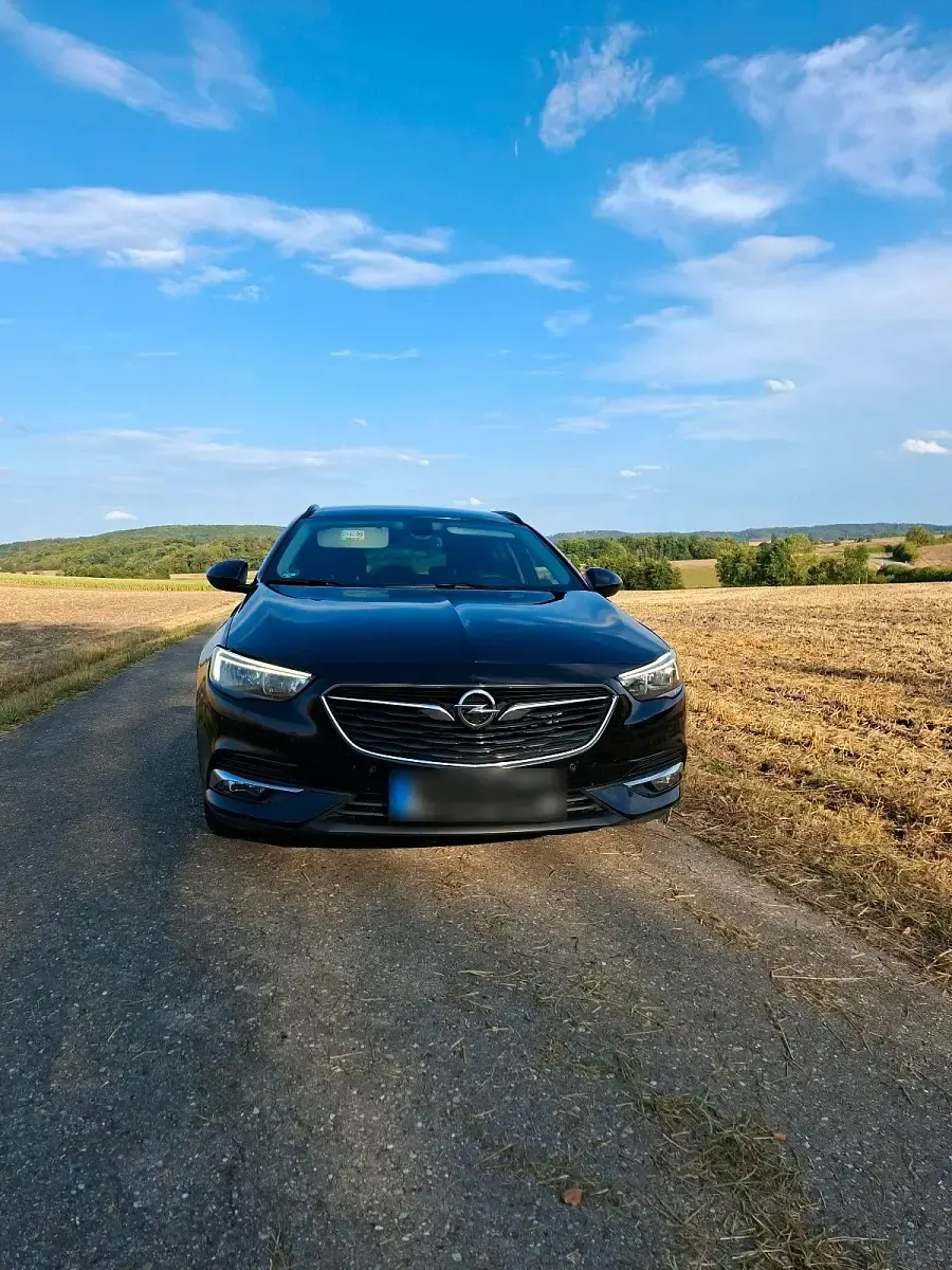Gebraucht Opel Insignia 136 PS (100 kW) 2019 Schwarz Kombi