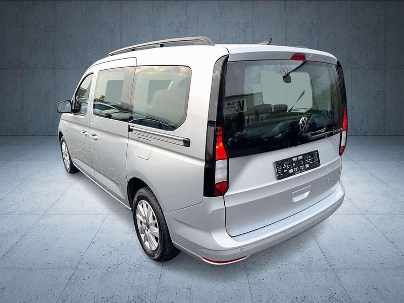 Gebraucht VW Caddy Life 122 PS (89 kW) 2024 Reflexsilber metallic Van / Kleinbus