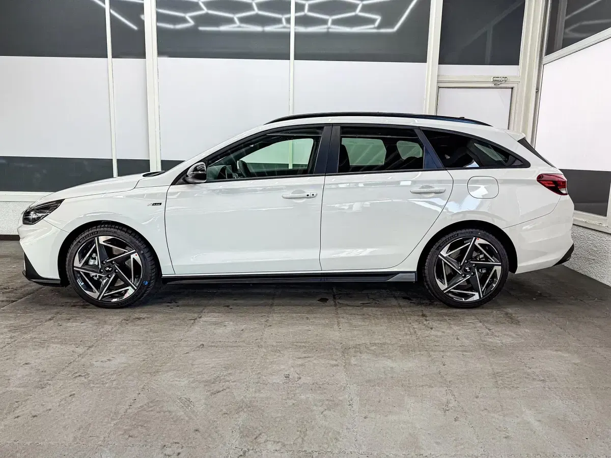 Neu Hyundai i30 N Line 150 PS (110 kW) 2026 Serenity white w6h Kombi