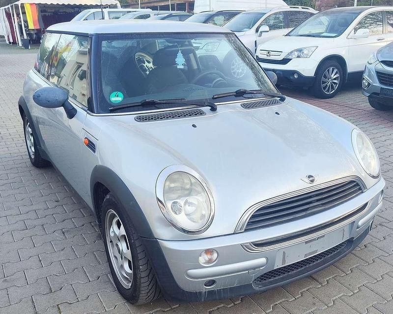 Pure silver metallic Gebraucht 2003 Mini ONE Kleinwagen | 1.799 € (Fairer Preis) - Bild 1/4
