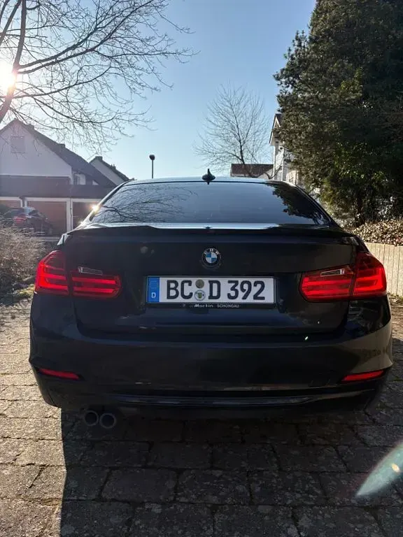 Gebraucht BMW 330 Performance 258 PS (189 kW) 2013 Schwarz Limousine