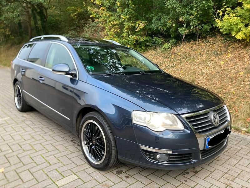 Blau Gebraucht 2007 VW Passat Kombi | 1.999 € (Superpreis) - Bild 1/4