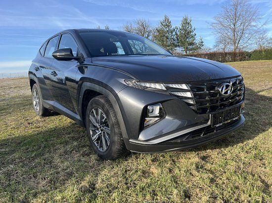 Dark knight Gebraucht 2024 Hyundai Tucson Select SUV | 23.990 € - Bild 1/4