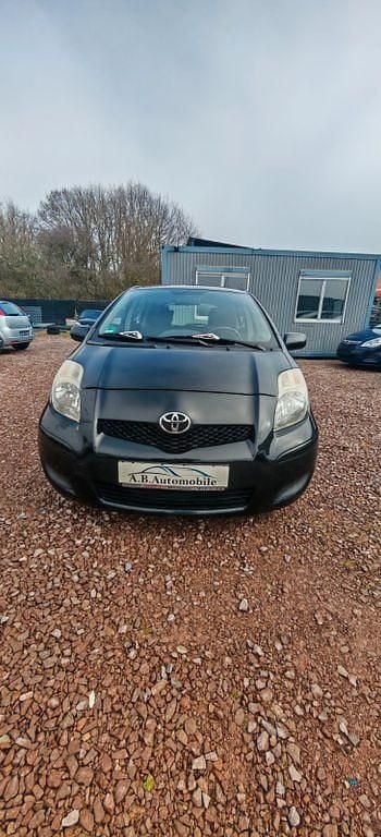 Gebraucht Toyota Yaris Cool 101 PS (74 kW) 2009 Schwarz Kleinwagen