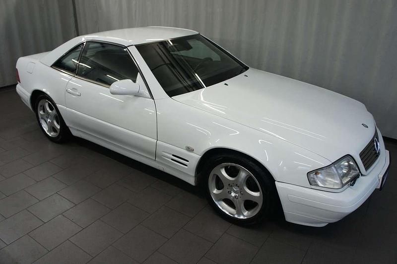 Gebraucht Mercedes SL500 306 PS (225 kW) 1999 Firnweiss 143 Cabrio