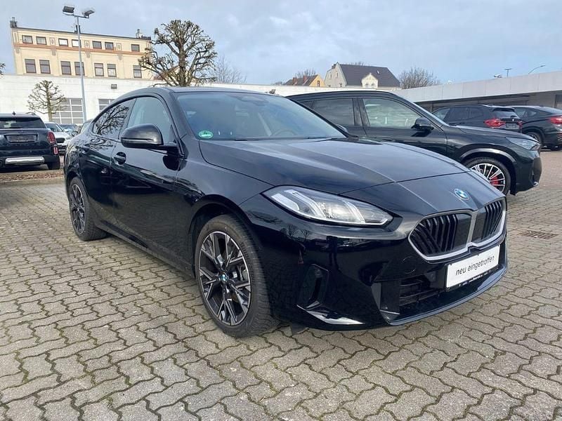 Gebraucht BMW 216 122 PS (89 kW) 2025 Schwarz Coupé