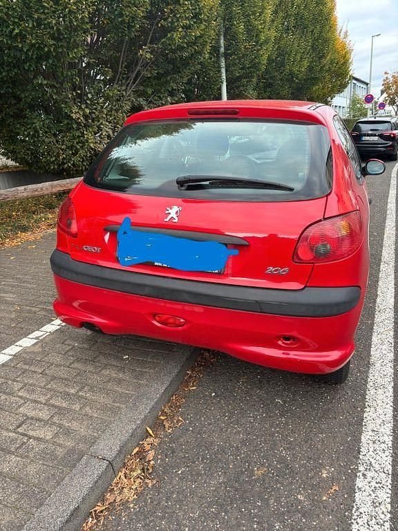 Rot Gebraucht 2008 Peugeot 206 Filou Limousine | 1.200 € (Fairer Preis) - Bild 1/3