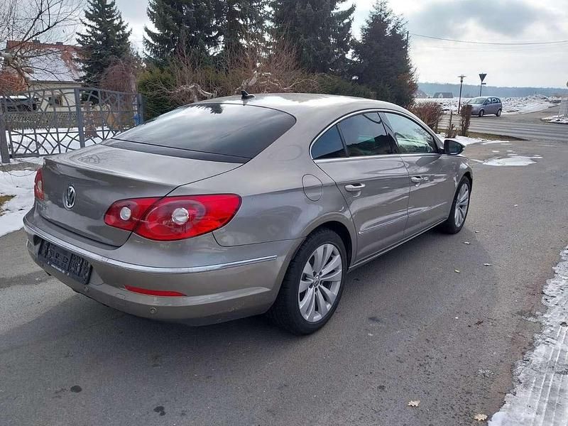 Gebraucht VW Passat Exclusive 200 PS (147 kW) 2010 Light brown metallic Limousine
