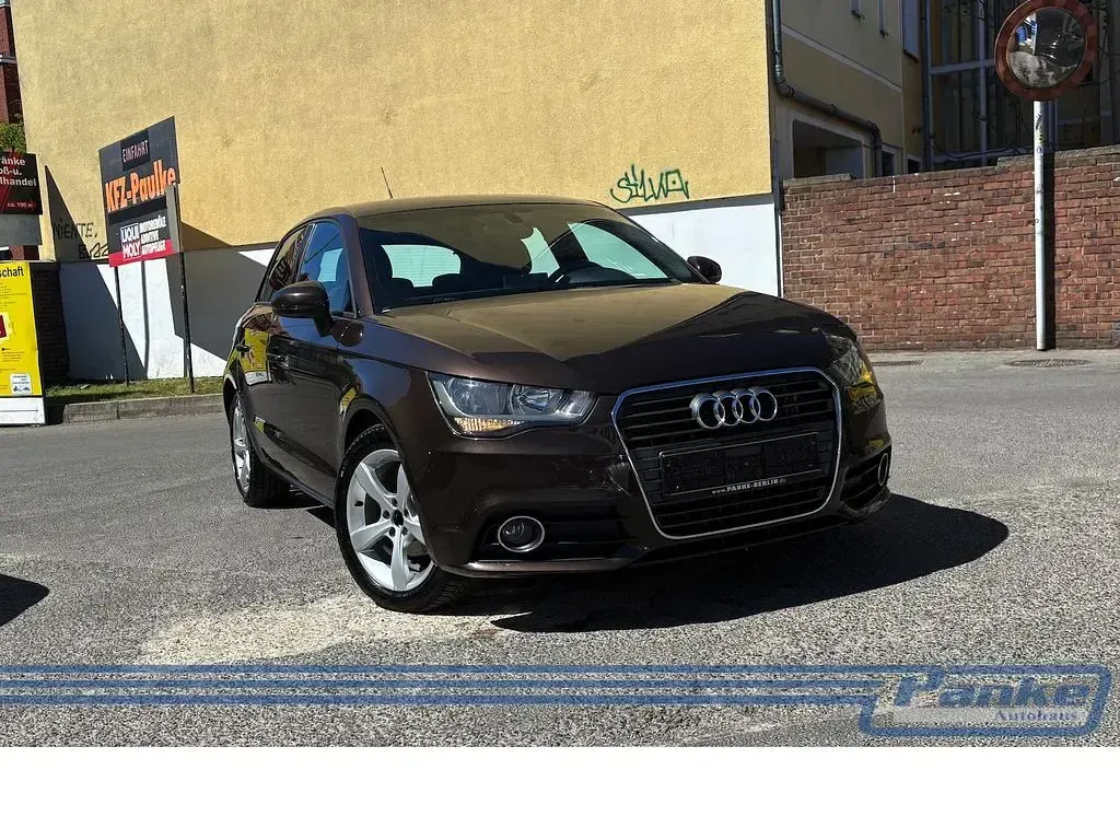 Usata Audi A1 Ambition 86 CV (63 kW) 2012 Marrone Utilitaria