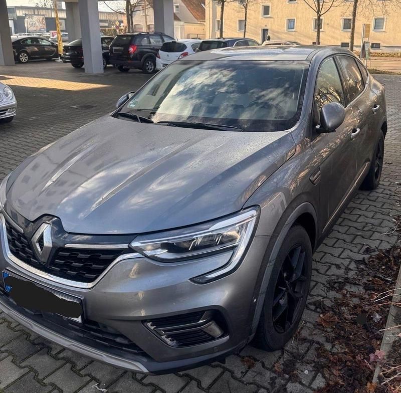 Gebraucht Renault Arkana Techno 140 PS (102 kW) 2021 Grau SUV