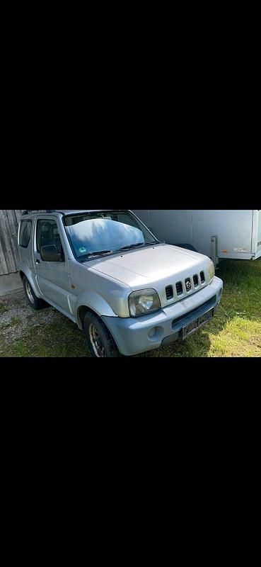 Silber Gebraucht 2005 Suzuki Jimny SUV | 2.500 € (Superpreis) - Bild 1/3
