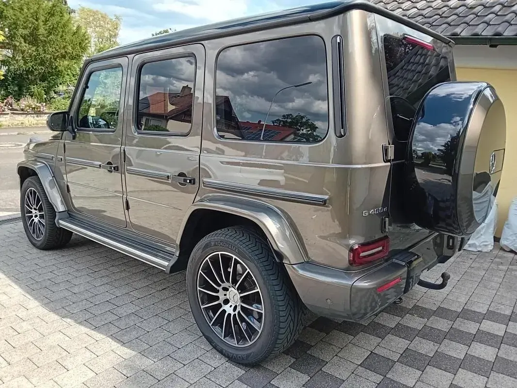Gebraucht Mercedes G400 AMG 330 PS (242 kW) 2023 Grau (indiumgrau) SUV