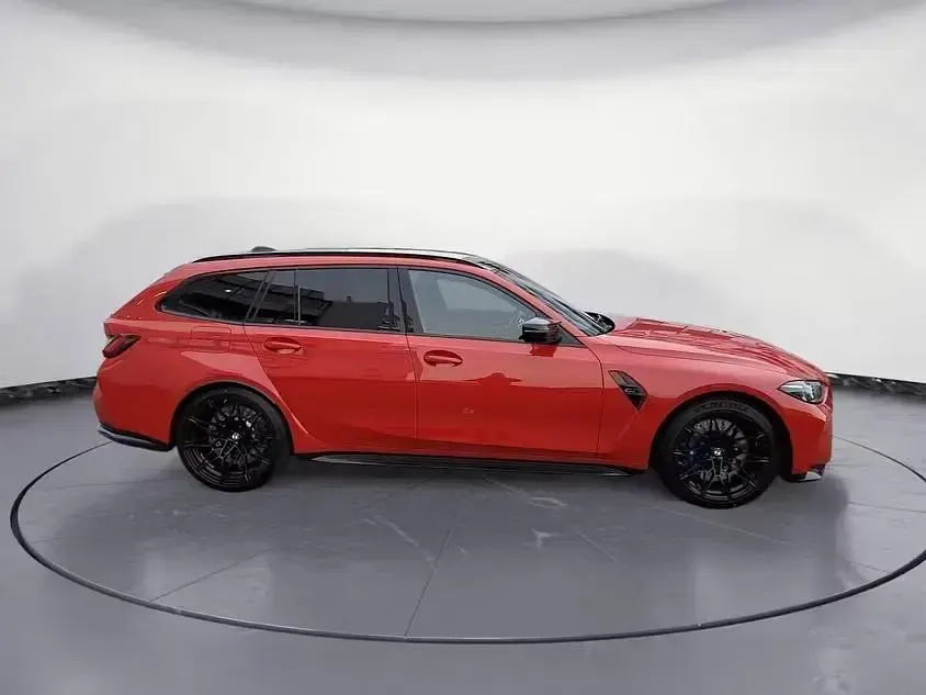 Używany BMW M3 Performance 530 KM (389 kW) 2025 Czerwony Kombi