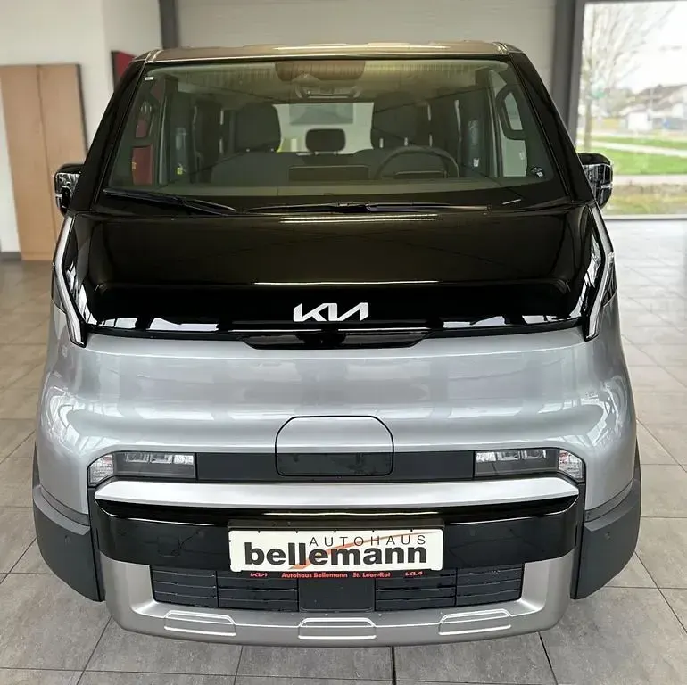 Neu Kia PV5 Plus 119 kW (163 PS) 2026 Grau Van / Kleinbus