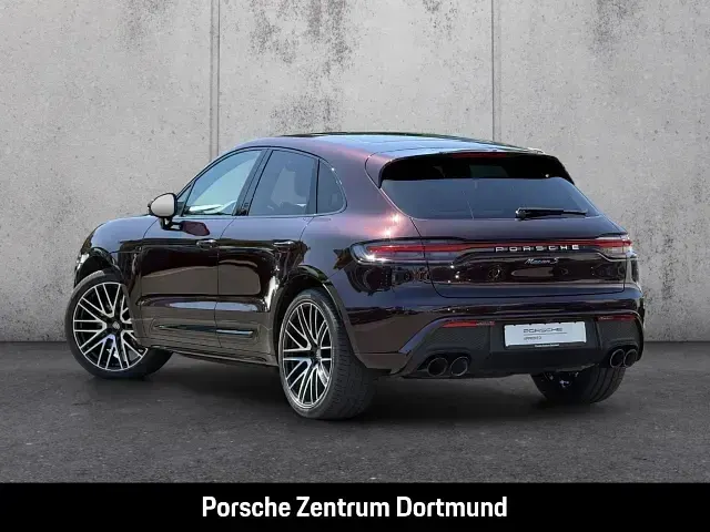 Gebraucht Porsche Macan 381 PS (280 kW) 2023 Kupferrubinmetallic (rot) SUV