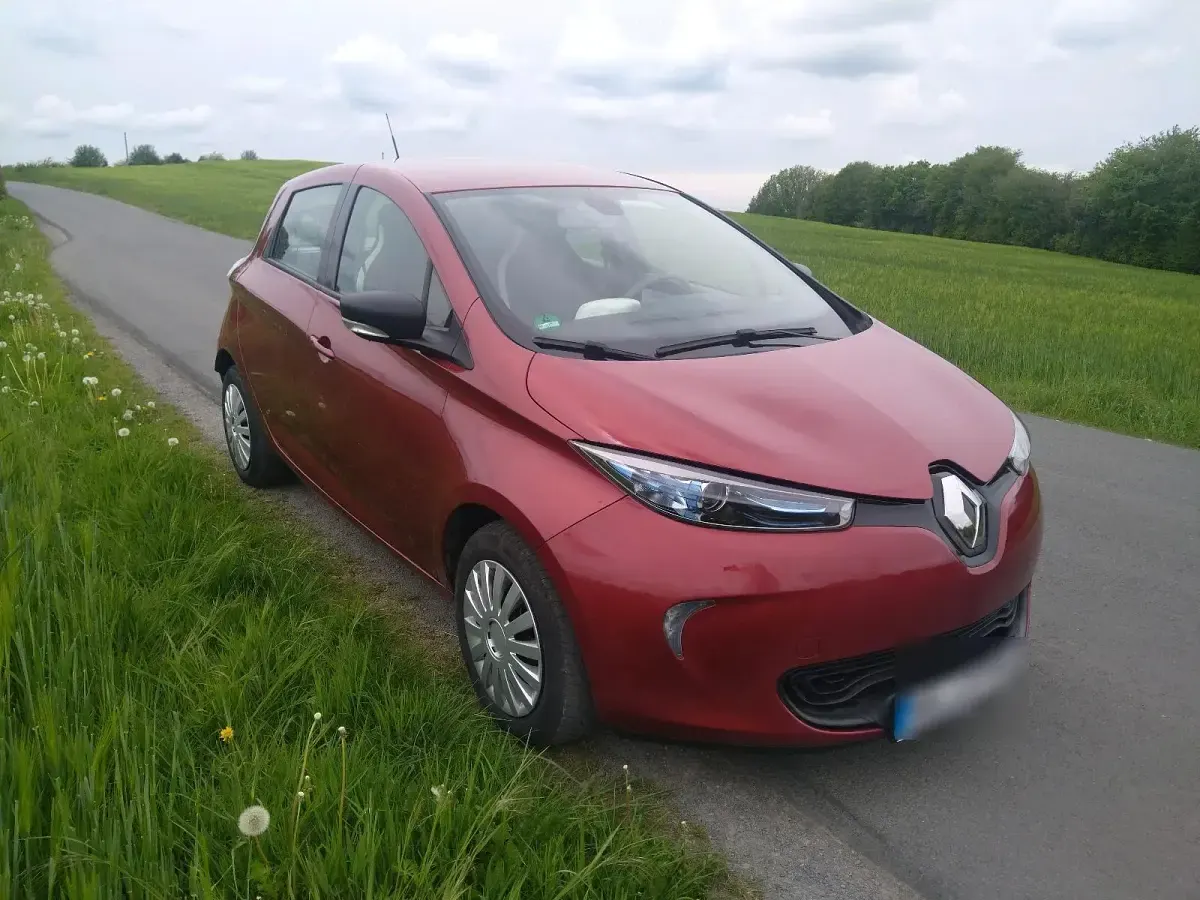 Gebraucht Renault Zoe 41 kW (57 PS) 2018 Rot Kleinwagen