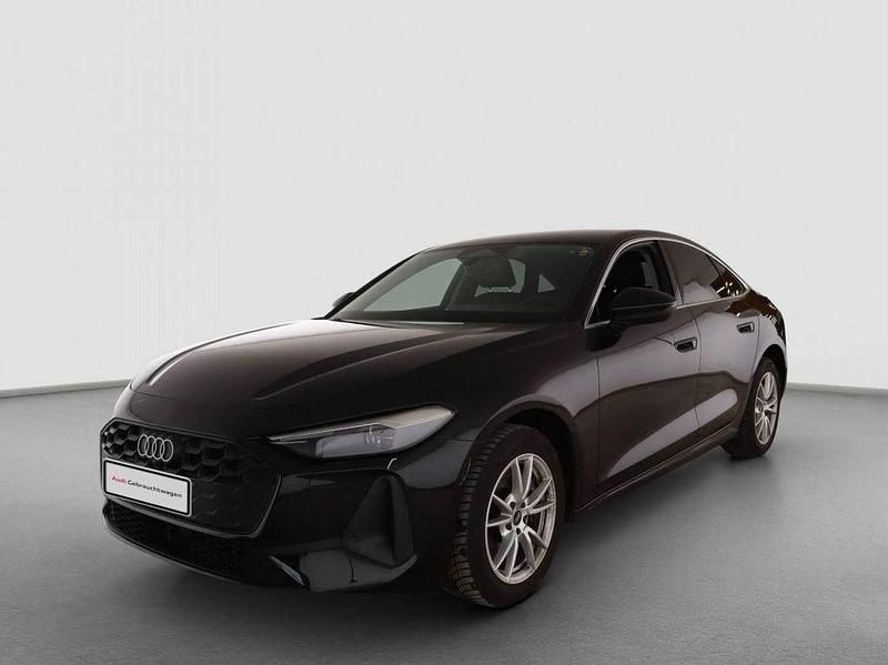 Gebraucht Audi A5 204 PS (150 kW) 2025 Außenfarbe: Limousine